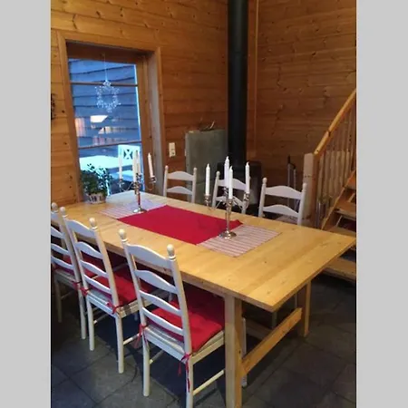 Skjerping Gardshus, * Lonevåg