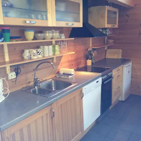 Skjerping Gardshus, בית חווה *