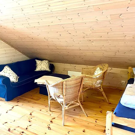 Skjerping Gardshus, Farmház Lonevåg