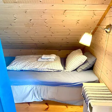 Skjerping Gardshus, *