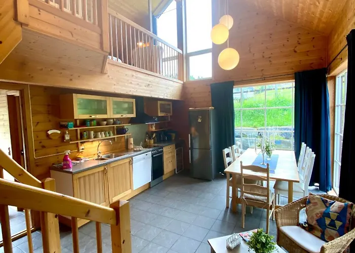 Bauernhof Skjerping Gardshus, Lonevåg