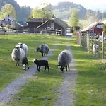Skjerping Gardshus, Фермерский дом Lonevag